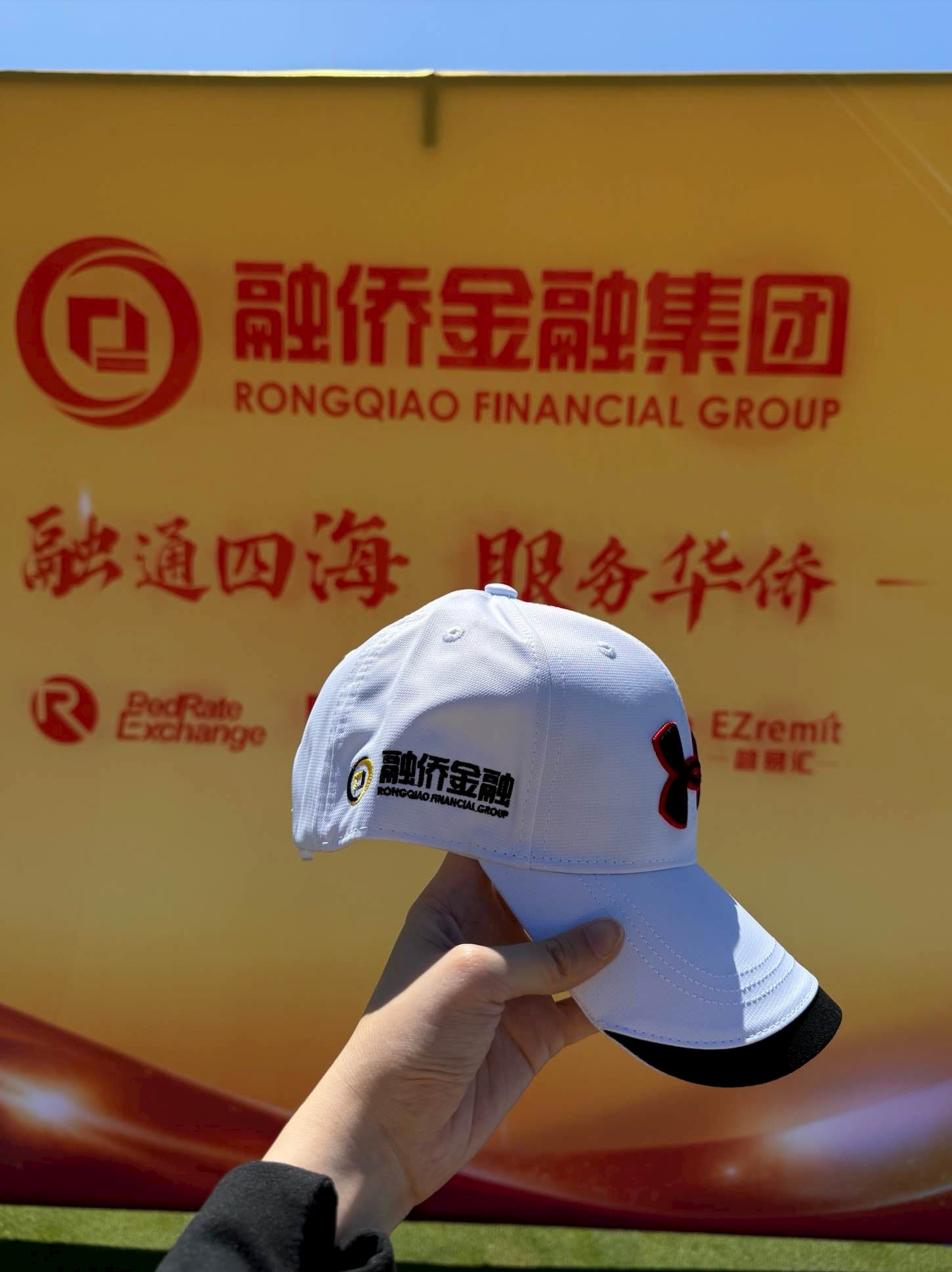 高尔夫比赛现场照片5